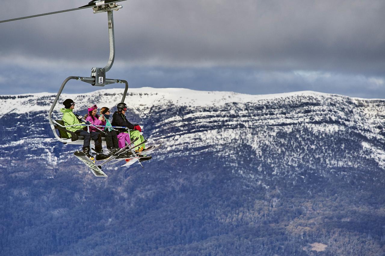Ski Club Of Victoria - Kandahar Lodge Mount Buller Ngoại thất bức ảnh